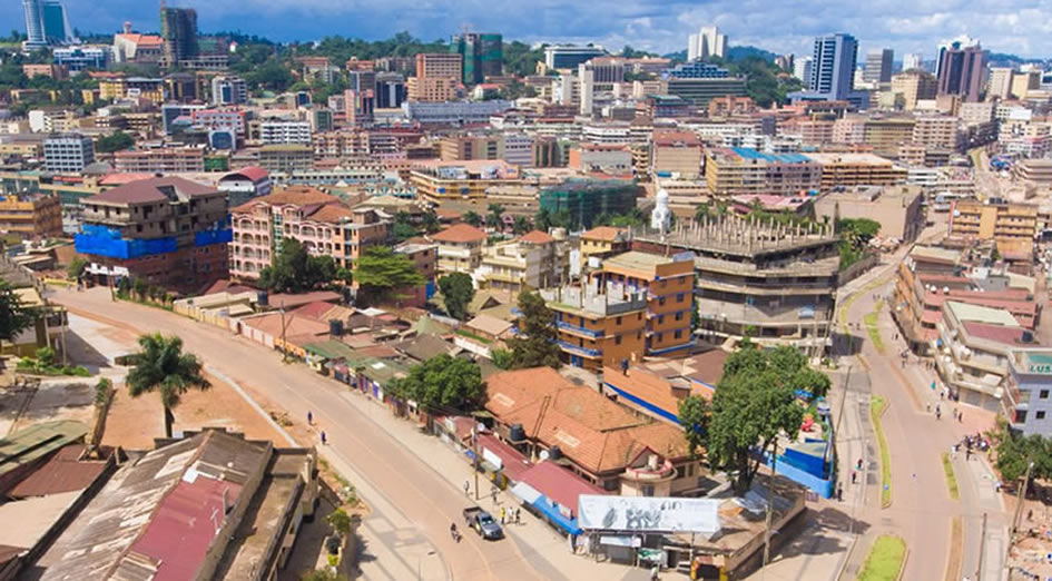 Uganda cultural etiquette, travel tips Uganda, Uganda dress code, local greetings Uganda, tourist respecting culture, Uganda traditions, handshake in Uganda, Uganda village visit, respectful travel Uganda, customs in Ugandan society